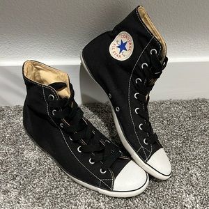 RARE DAINTY HIGH TOP CONVERSE CLASSICS
